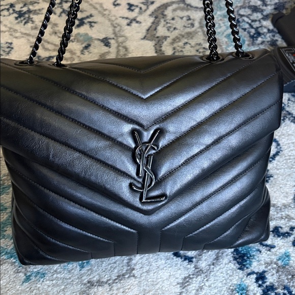 Saint Laurent Black Quilted Leather Shoulder Bag with Chain Strap - Picture 12 of 17